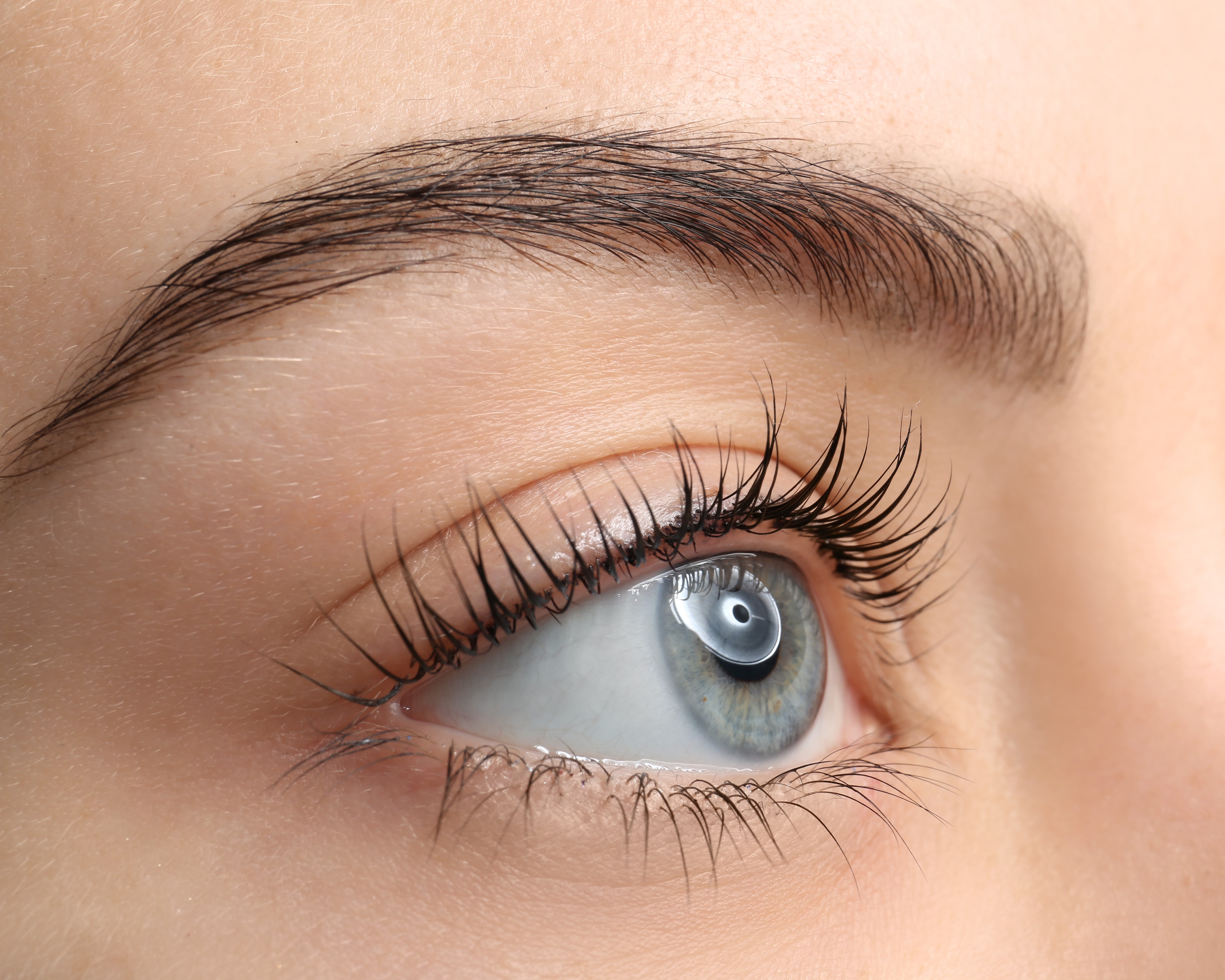 Rehaussement de cils et sourcils